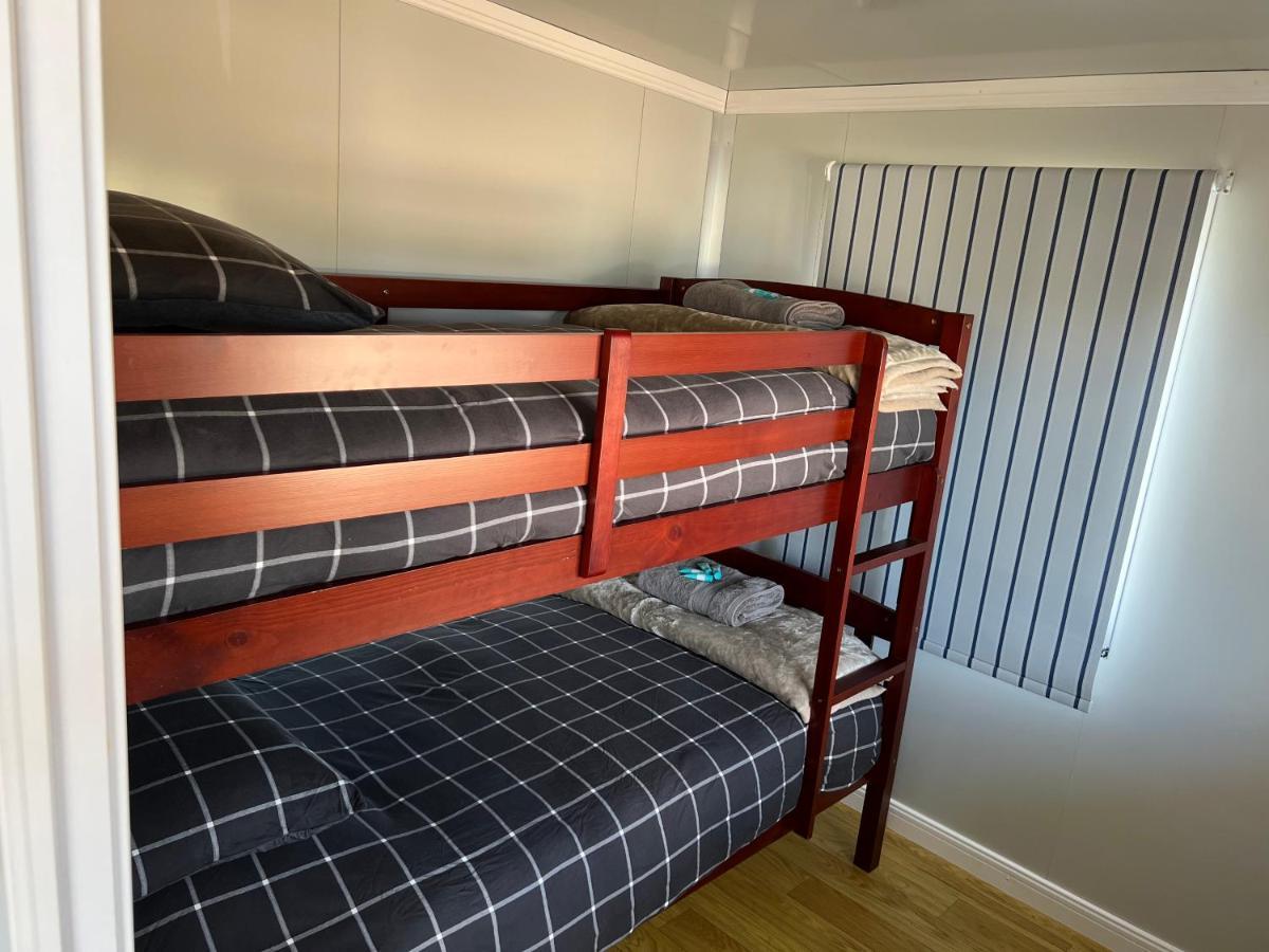 White Cliffs Self Contained Cabin Accommodation エクステリア 写真